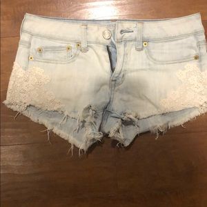 Lacey cut offs